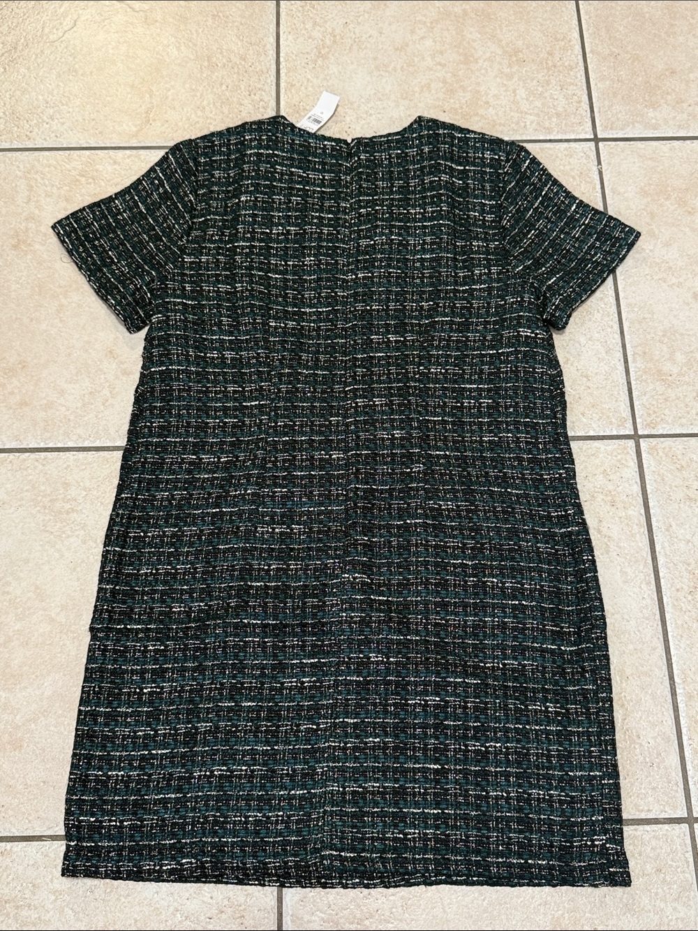 NWT LOFT Black Tweed Short-Sleeve Shift Dress with gold Buttons Sz 10 - Picture 7 of 8